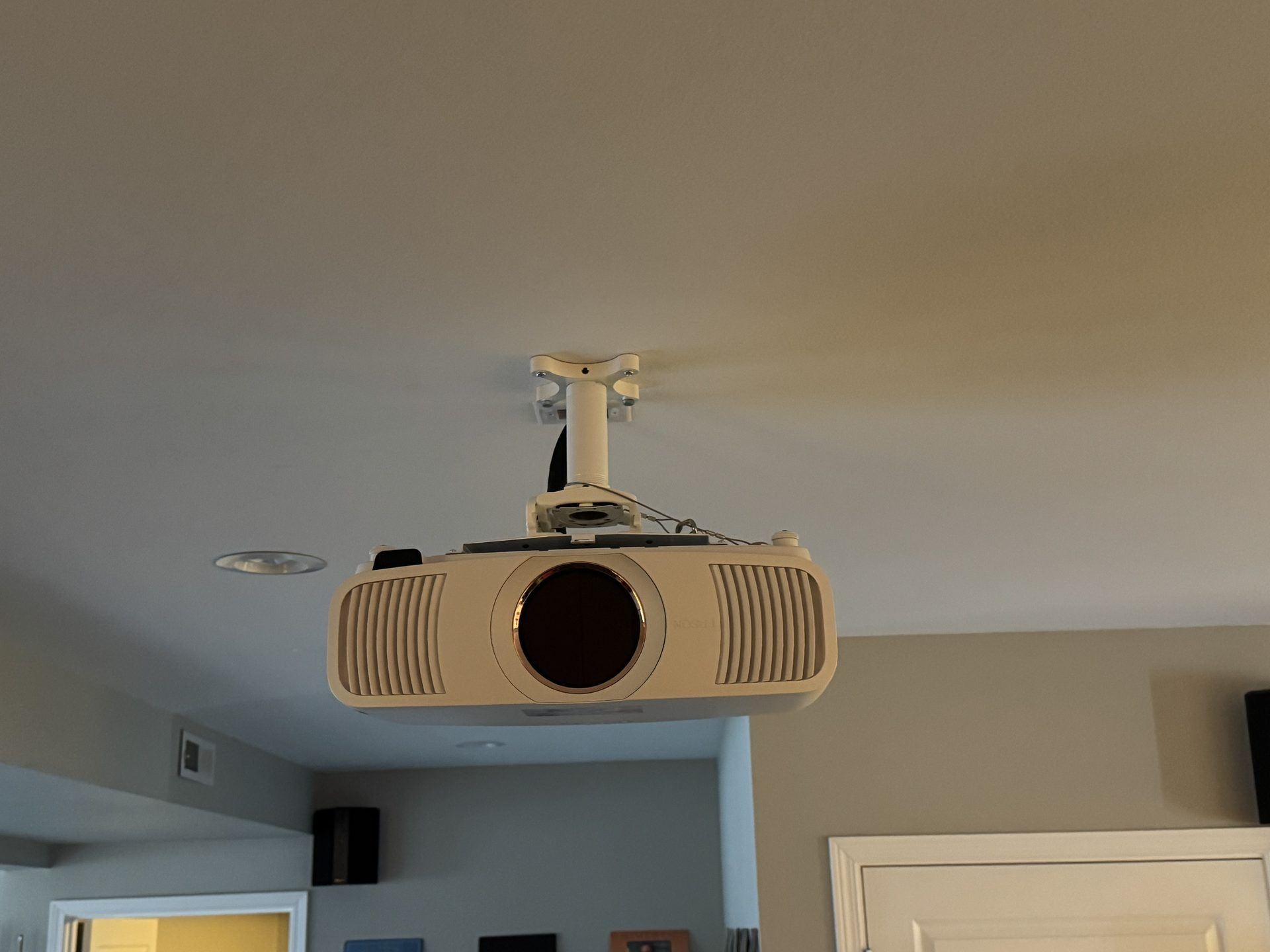 What does a custom home theater in Puyallup include?