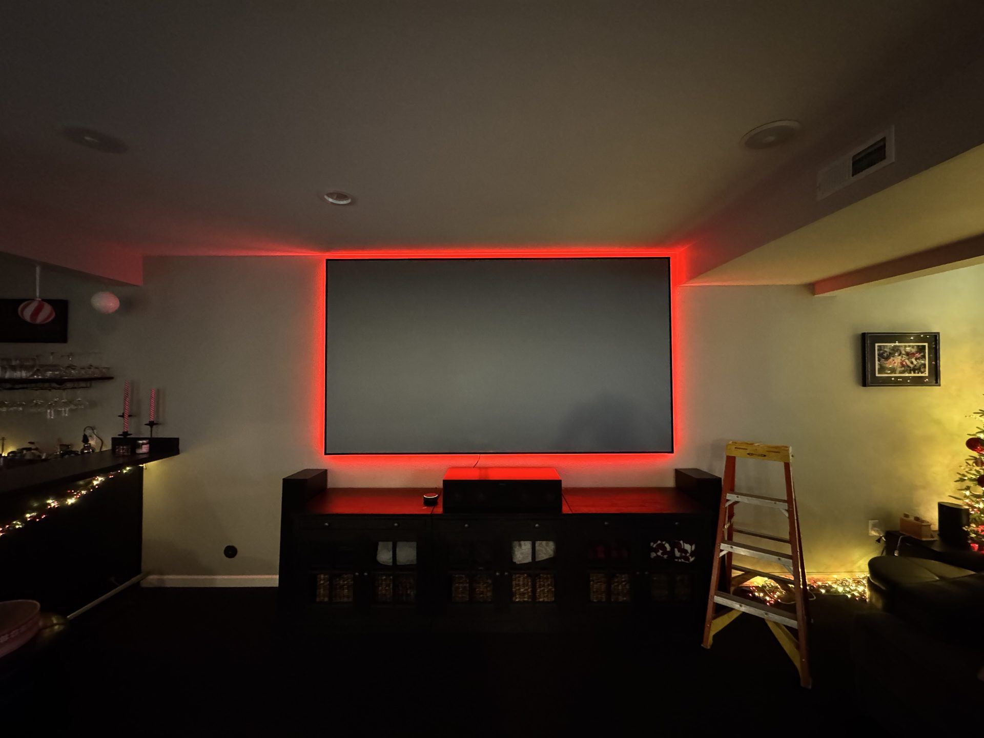 What does a well-designed home theater in University Place include?